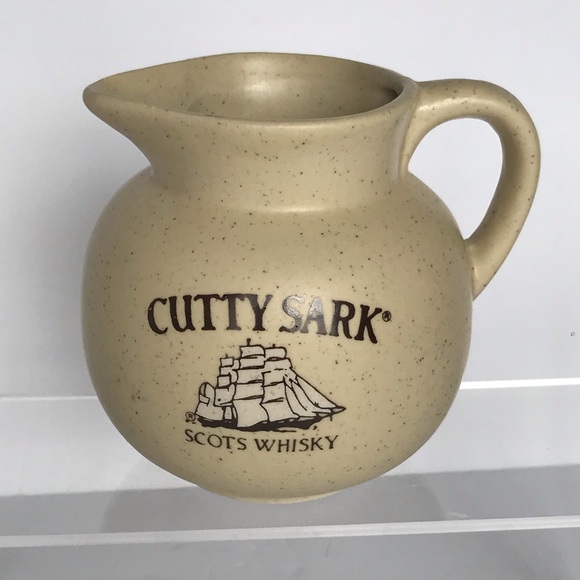 Vintage Cutty Sark Scots Whisky Ceramic Mini Pitcher Creamer Perfect Bar Piece - Picture 7 of 13